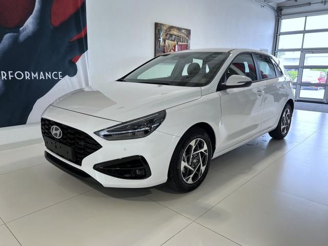 HYUNDAI i30 [object Object]