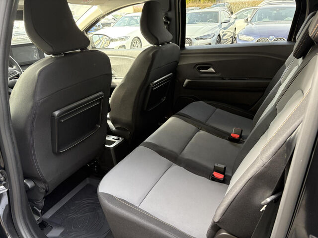 DACIA Jogger Extreme HYBRID 140 Klima Einparkhilfe el. Fenster Ansicht 8 für Fahrzeugdetailseite