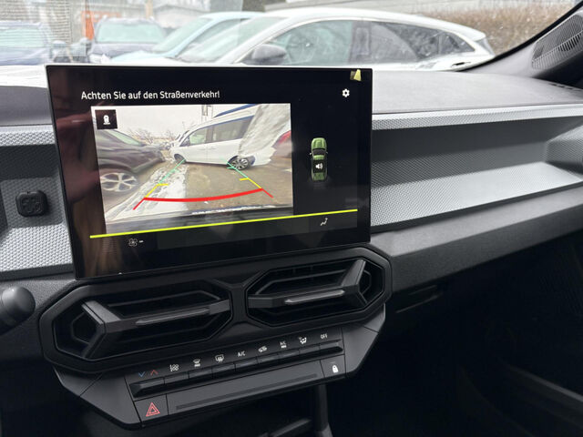 DACIA Bigster Essential TCe 140 ABS Fahrerairb Klima Einparkhilfe el. Fenster Ansicht 12 für Fahrzeugdetailseite