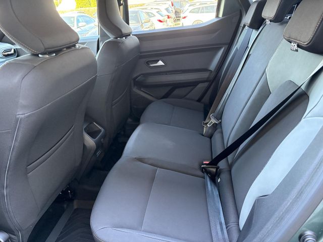 DACIA Duster Extreme+ hybrid 155 ABS Fahrerair Navi LED Klima Einparkhilfe el. Fenster Ansicht 8 für Fahrzeugdetailseite