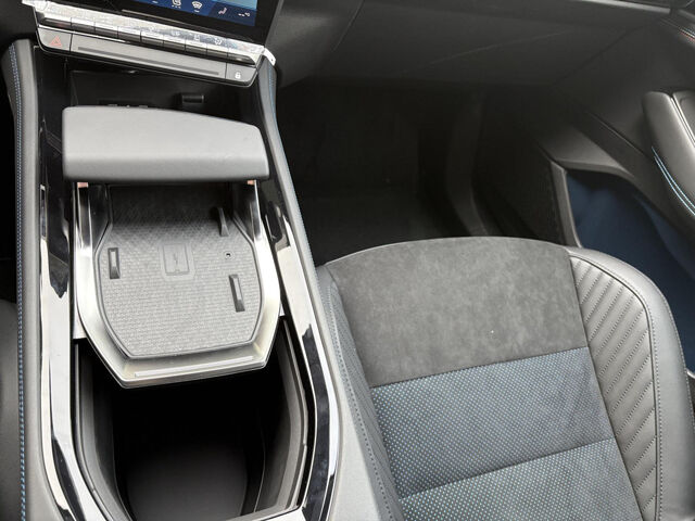 RENAULT Rafale Esprit Alpine Full Hybrid E-Tech Bluetooth Navi LED Klima Einparkhilfe el. Fenster Ansicht 15 für Fahrzeugdetailseite