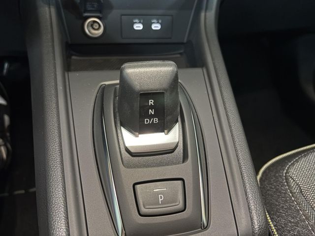 RENAULT Captur Techno Full Hybrid E-Tech 160 Bluetooth Navi Klima Einparkhilfe el. Fenster Ansicht 10 für Fahrzeugdetailseite