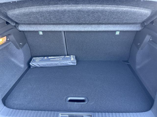 RENAULT Captur KISS TCe 115 Navi LED Klima Einparkhilfe el. Fenster Ansicht 8 für Fahrzeugdetailseite