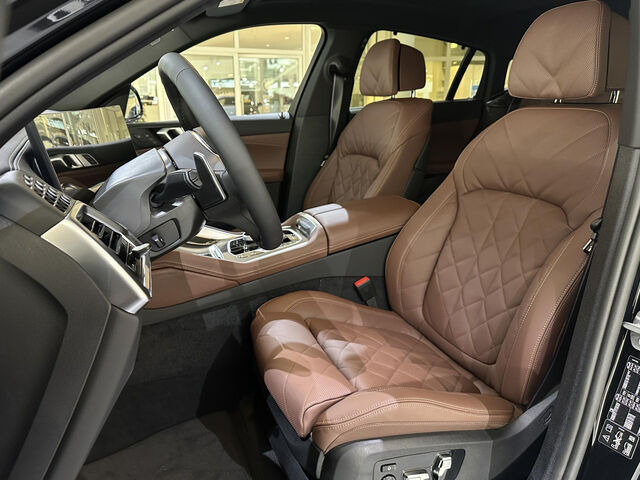 BMW X6 xDrive40d M Sport Pro Driv.Prof. HUD Har/Kar Sportpaket Bluetooth Navi LED Vollleder Klima PDC el Ansicht 11 für Fahrzeugdetailseite