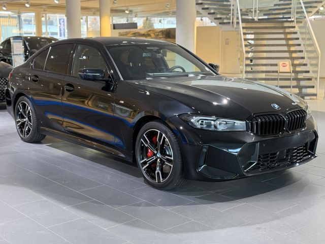 BMW 330 i xDrive M Sport Pro Driving.Prof. Har/Kar. HUD Sportpaket Bluetooth Navi LED Klima Aktivlenkung Ansicht 2 für Fahrzeugdetailseite
