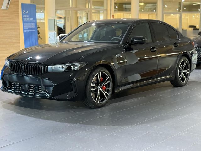 BMW 330 i xDrive M Sport Pro Driving.Prof. Har/Kar. HUD Sportpaket Bluetooth Navi LED Klima Aktivlenkung Ansicht 4 für Fahrzeugdetailseite