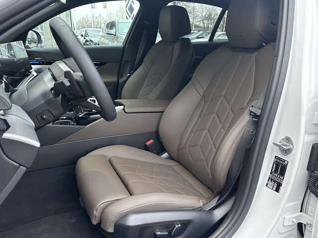 BMW 520 d M Sport Pro HUD ACC SurrView.H/K LED AHK20 Sportpaket Bluetooth Navi Vollleder Klima PDC el. Fe Ansicht 9 für Fahrzeugdetailseite