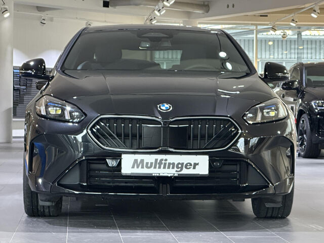 BMW 223 Gran Coupé 223 xDrive Gran CoupÃ© M Sport Pro HUD ACC Har/Kar Sportpaket Bluetooth Navi LED Klima PDC el. Fen Ansicht 4 für Fahrzeugdetailseite