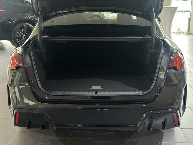 BMW 223 Gran Coupé 223 xDrive Gran CoupÃ© M Sport Pro HUD ACC Har/Kar Sportpaket Bluetooth Navi LED Klima PDC el. Fen Ansicht 8 für Fahrzeugdetailseite