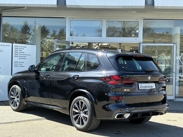 BMW X5 x30d M Sport HUD Ha/Ka.Ad-Fahrw.Park-Prof.AHK Sportpaket Bluetooth Navi LED Vollleder Klima PDC e Ansicht 7 für Fahrzeugdetailseite