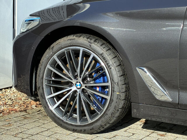 BMW 530 d xDr. ACC HUD Kamera Laser Standh.Ha/Ka.AHK Bluetooth Navi Vollleder Klima Standhzg PDC el. Fens Ansicht 10 für Fahrzeugdetailseite