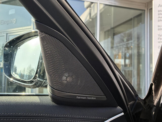 BMW 530 d xDr. ACC HUD Kamera Laser Standh.Ha/Ka.AHK Bluetooth Navi Vollleder Klima Standhzg PDC el. Fens Ansicht 15 für Fahrzeugdetailseite