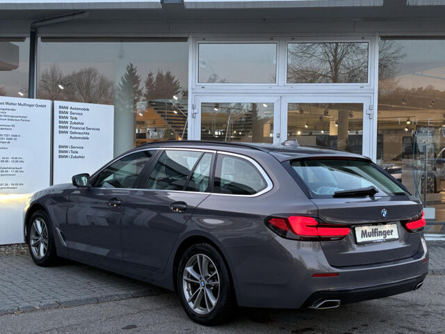 BMW 520 d xDr.T.HUD Ad-LED Kamera Live-Prof Sitzh.DAB Bluetooth Navi Vollleder Klima PDC el. Fenster Ansicht 7 für Fahrzeugdetailseite