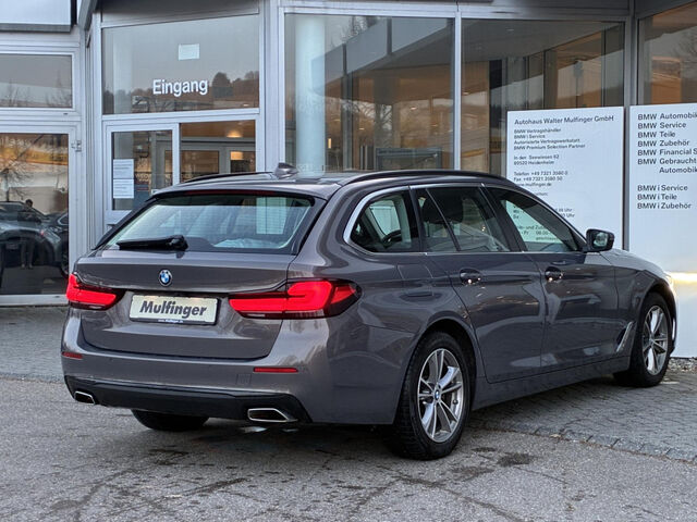 BMW 520 d xDr.T.HUD Ad-LED Kamera Live-Prof Sitzh.DAB Bluetooth Navi Vollleder Klima PDC el. Fenster Ansicht 9 für Fahrzeugdetailseite