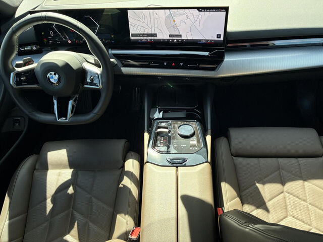 BMW 540 d xDr.M Sport IntAktivLenk.AdFahrw.Standh.20 Sportpaket Bluetooth HUD Navi LED Vollleder Klima Ak Ansicht 14 für Fahrzeugdetailseite