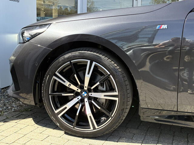 BMW 540 d xDr.M Sport IntAktivLenk.AdFahrw.Standh.20 Sportpaket Bluetooth HUD Navi LED Vollleder Klima Ak Ansicht 15 für Fahrzeugdetailseite