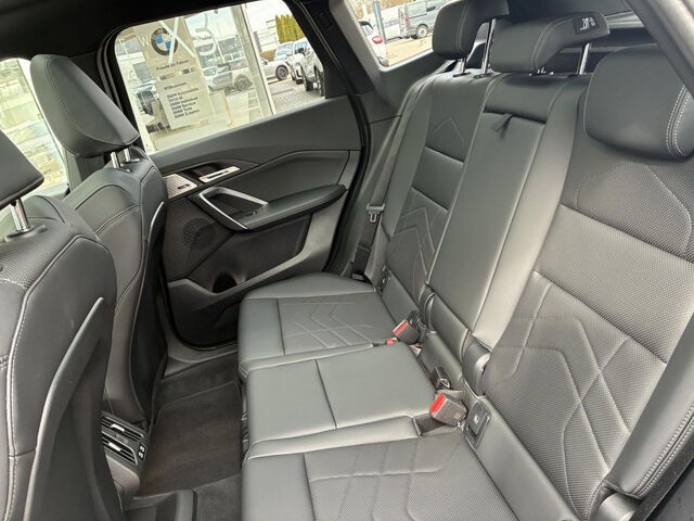 BMW X1 x23i M Sport HUD ACC SuView.PanoD.AktivS.Ha/K Sportpaket Bluetooth Navi LED Vollleder Klima PDC e Ansicht 15 für Fahrzeugdetailseite