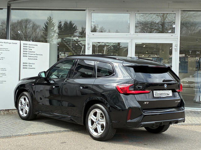 BMW X1 x23i M Sport HUD ACC SuView.PanoD.AktivS.Ha/K Sportpaket Bluetooth Navi LED Vollleder Klima PDC e Ansicht 7 für Fahrzeugdetailseite