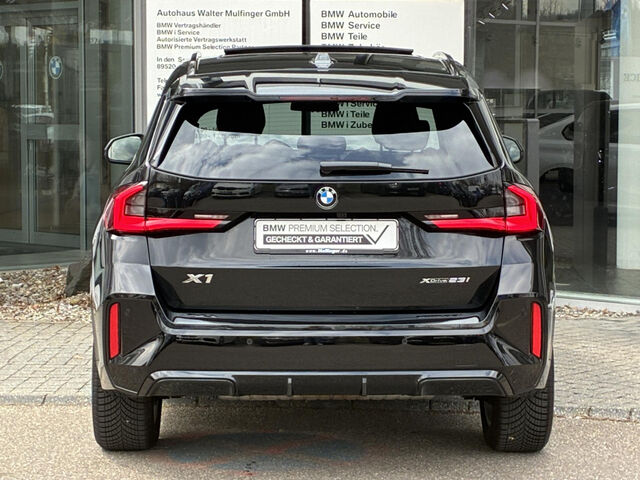 BMW X1 x23i M Sport HUD ACC SuView.PanoD.AktivS.Ha/K Sportpaket Bluetooth Navi LED Vollleder Klima PDC e Ansicht 8 für Fahrzeugdetailseite