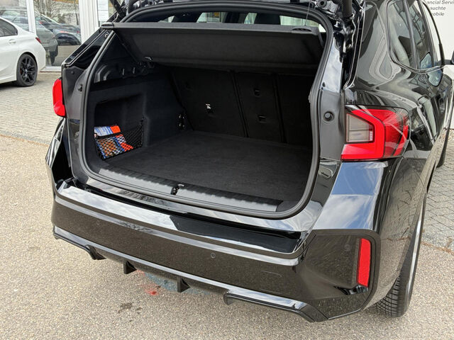 BMW X1 x23i M Sport HUD ACC SuView.PanoD.AktivS.Ha/K Sportpaket Bluetooth Navi LED Vollleder Klima PDC e Ansicht 9 für Fahrzeugdetailseite