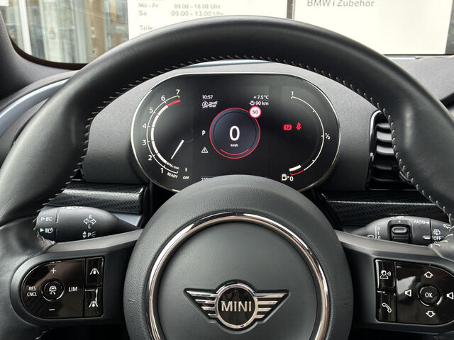 MINI Cooper Clubm.Yours Leder ACC PanoD.Kamera KomfZ Bluetooth Navi LED Vollleder Klima Einparkhilfe el. Ansicht 12 für Fahrzeugdetailseite