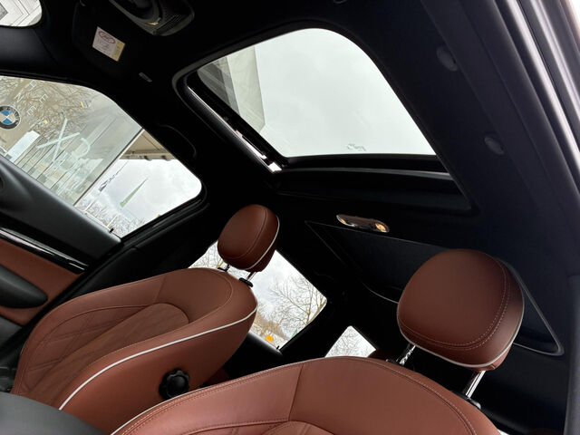 MINI Cooper Clubm.Yours Leder ACC PanoD.Kamera KomfZ Bluetooth Navi LED Vollleder Klima Einparkhilfe el. Ansicht 15 für Fahrzeugdetailseite