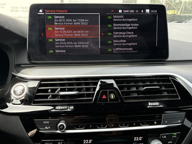 BMW 540 i xDr.T.M Sport Leder Standh.ACC Kamera LiveP Sportpaket Bluetooth HUD Navi LED Vollleder Klima L Ansicht 14 für Fahrzeugdetailseite