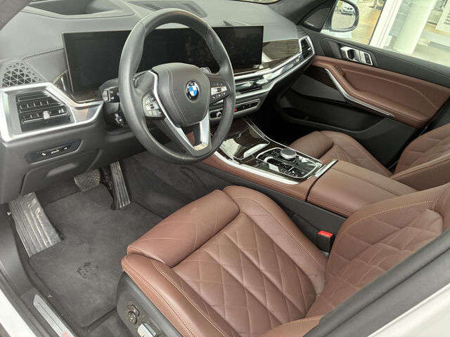 BMW X5 x30d Standh.PanoD.Solft P-Prof.Sitzbel.AHK21 Bluetooth HUD Navi LED Vollleder Klima Standhzg PDC Ansicht 9 für Fahrzeugdetailseite