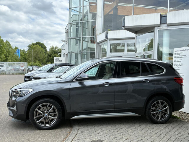 BMW X1 x25d Sports.Leder HUD ACC Kamera PanoD.AHK19 Bluetooth Navi LED Vollleder Klima PDC el. Fenster Ansicht 6 für Fahrzeugdetailseite