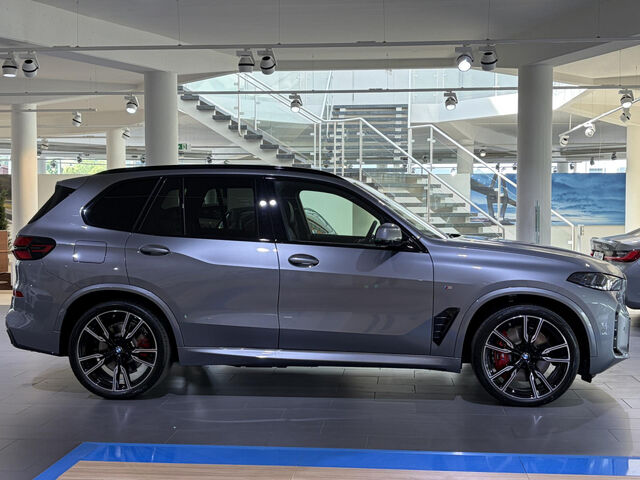 BMW X5 xDrive50e M Sport Pro Driving.Prof. AHK 22 Sportpaket Bluetooth HUD Navi LED Klima Luftfederung P Ansicht 10 für Fahrzeugdetailseite