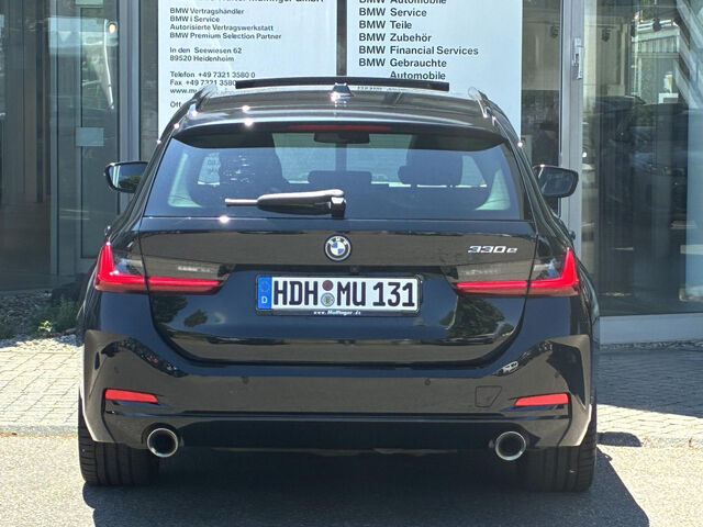 BMW 330 e PanoD.Kamera Live-Widescreen Ha/Ka.AHK 18 Bluetooth Navi LED Klima Aktivlenkung Standhzg PDC el Ansicht 8 für Fahrzeugdetailseite