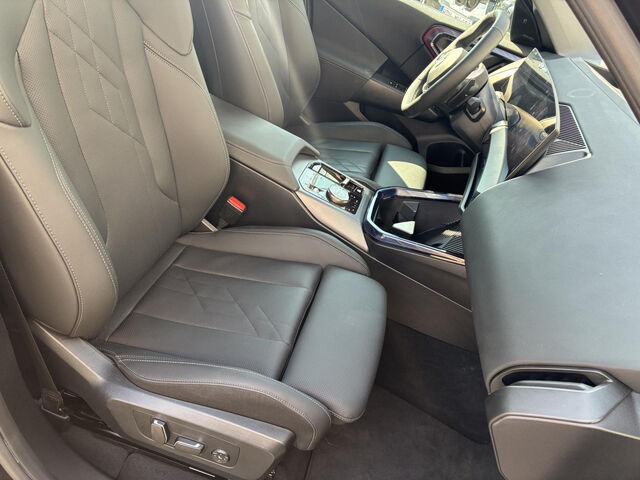 BMW X3 x20d Sports.Standh.Sitzbel.HUD ACC SuView.AHK Bluetooth Navi LED Vollleder Klima Standhzg PDC el. Ansicht 10 für Fahrzeugdetailseite