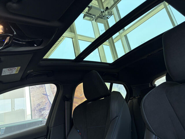BMW 120 M Sport Pro Innovation HUD AHK ACC Pano 19 Sportpaket Bluetooth Navi LED Klima PDC el. Fenster Ansicht 12 für Fahrzeugdetailseite
