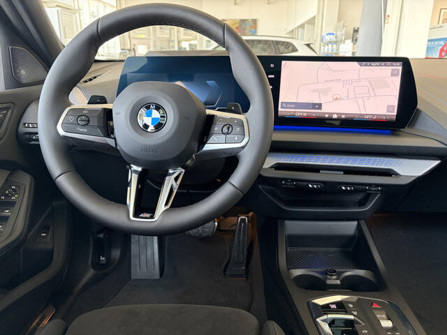 BMW 120 M Sport Pro Innovation HUD AHK ACC Pano 19 Sportpaket Bluetooth Navi LED Klima PDC el. Fenster Ansicht 15 für Fahrzeugdetailseite