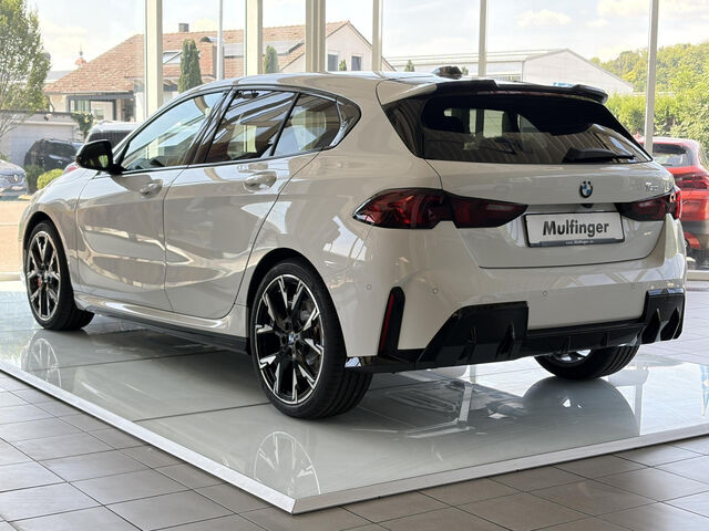 BMW 120 M Sport Pro Innovation HUD AHK ACC Pano 19 Sportpaket Bluetooth Navi LED Klima PDC el. Fenster Ansicht 6 für Fahrzeugdetailseite