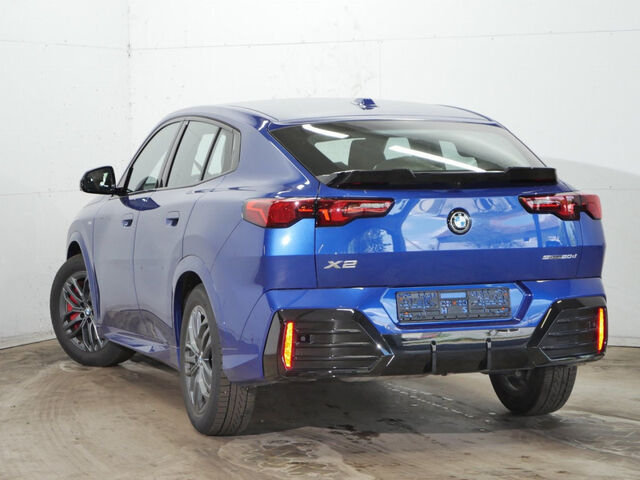 BMW X2 s20d M Sport Pro Iconic HUD ACC SuView AHK19 Sportpaket Bluetooth Navi LED Vollleder Klima PDC el Ansicht 4 für Fahrzeugdetailseite