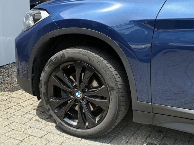 BMW X1 xDrive18d Ad-LED Kamera Navi Sitzh.AHK 18 Bluetooth Klima PDC el. Fenster Ansicht 10 für Fahrzeugdetailseite