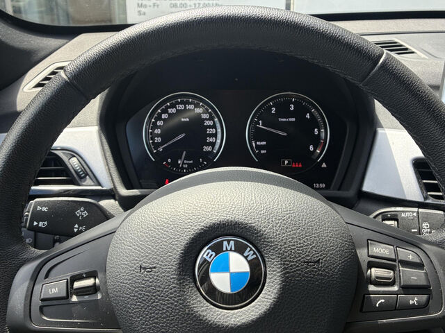 BMW X1 xDrive18d Ad-LED Kamera Navi Sitzh.AHK 18 Bluetooth Klima PDC el. Fenster Ansicht 12 für Fahrzeugdetailseite
