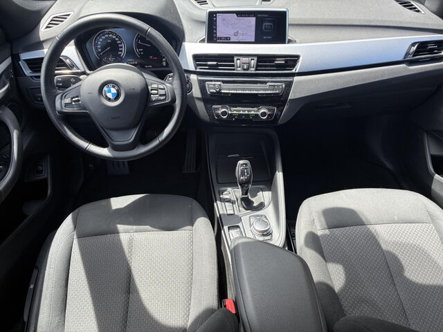 BMW X1 xDrive18d Ad-LED Kamera Navi Sitzh.AHK 18 Bluetooth Klima PDC el. Fenster Ansicht 15 für Fahrzeugdetailseite