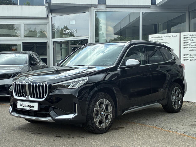 BMW X1 x23i Kamera PanoD.Aktivs+Massage Widescreen Bluetooth Navi LED Vollleder Klima PDC el. Fenster Ansicht 3 für Fahrzeugdetailseite