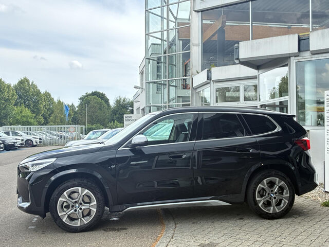 BMW X1 x23i Kamera PanoD.Aktivs+Massage Widescreen Bluetooth Navi LED Vollleder Klima PDC el. Fenster Ansicht 6 für Fahrzeugdetailseite