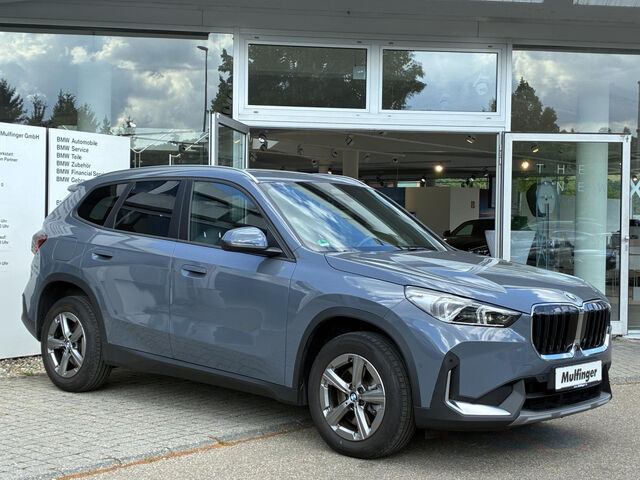 BMW X1 x23i HUD ACC AktivS+Massage SurView.Lenkradh Bluetooth Navi LED Klima PDC el. Fenster Ansicht 5 für Fahrzeugdetailseite