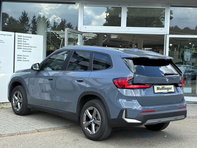 BMW X1 x23i HUD ACC AktivS+Massage SurView.Lenkradh Bluetooth Navi LED Klima PDC el. Fenster Ansicht 7 für Fahrzeugdetailseite