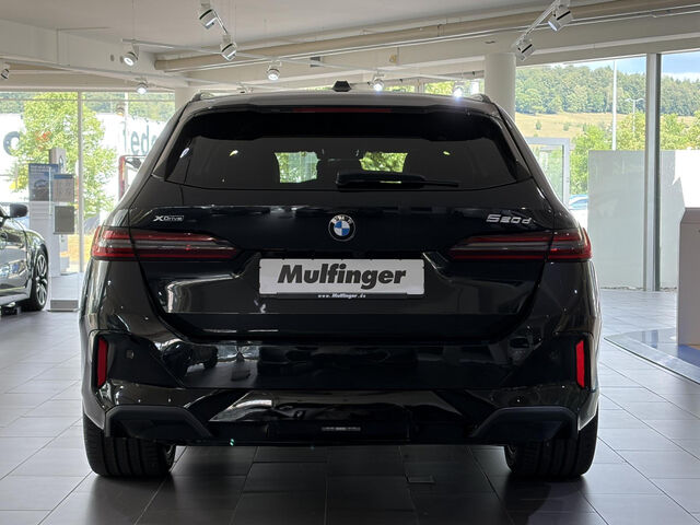 BMW 520 d xDr. Touring M Sport Pro Driv.Prof. AHK 20 Sportpaket Bluetooth HUD Navi LED Klima PDC el. Fens Ansicht 8 für Fahrzeugdetailseite