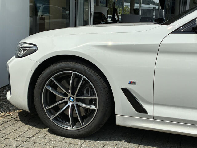 BMW 530 d xDr. T.  M Sport HUD ACC Standh.Kamera AHK Sportpaket Bluetooth Navi LED Vollleder Klima Standh Ansicht 10 für Fahrzeugdetailseite
