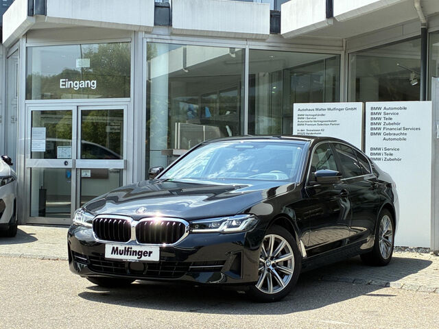 BMW 530 i xDr.Sports. HUD ACC Laser Kamera HiFi 18 Bluetooth Navi Vollleder Klima PDC el. Fenster Ansicht 2 für Fahrzeugdetailseite