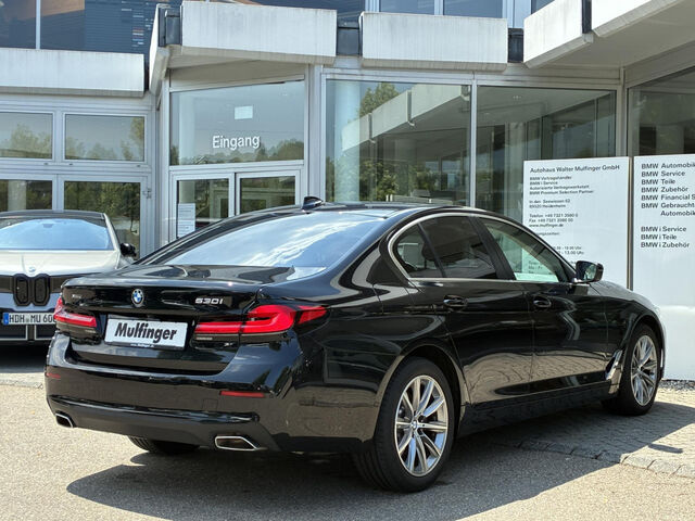 BMW 530 i xDr.Sports. HUD ACC Laser Kamera HiFi 18 Bluetooth Navi Vollleder Klima PDC el. Fenster Ansicht 9 für Fahrzeugdetailseite