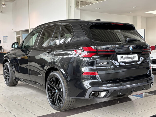 BMW X5 xDrive30d M Sport Pro HUD ACC Har/Kar 22 Sportpaket Bluetooth Navi LED Klima Luftfederung PDC el. Ansicht 8 für Fahrzeugdetailseite