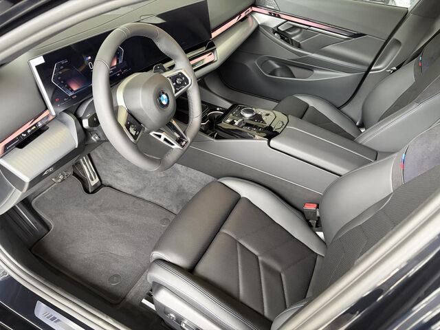 BMW 520 d xDr. Touring M Sport ACC HUD AHK Har/Kar 20 Sportpaket Bluetooth Navi LED Klima PDC el. Fenster Ansicht 11 für Fahrzeugdetailseite