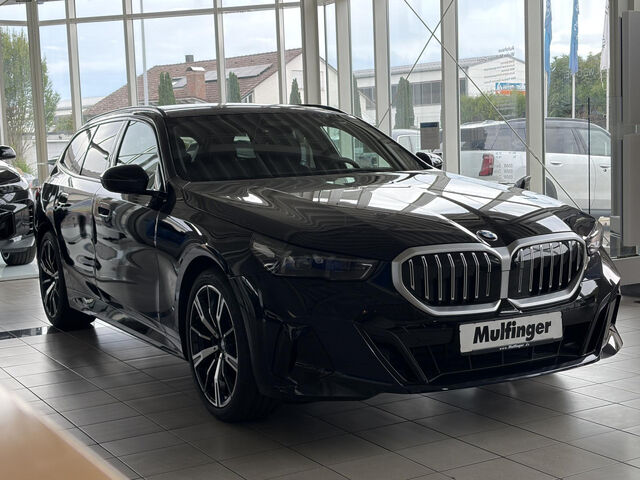 BMW 520 d xDr. Touring M Sport ACC HUD AHK Har/Kar 20 Sportpaket Bluetooth Navi LED Klima PDC el. Fenster Ansicht 5 für Fahrzeugdetailseite